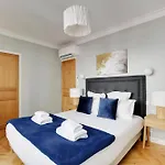 Pick A Flat\'S Apartments In Montmartre - Rue Lepic