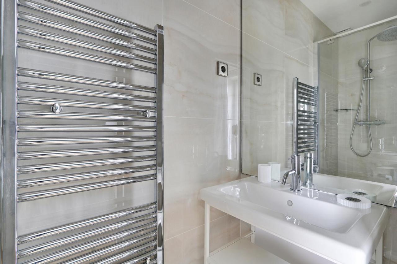 Pick A Flat's In Montmartre - Rue Lepic Appartamento Parigi